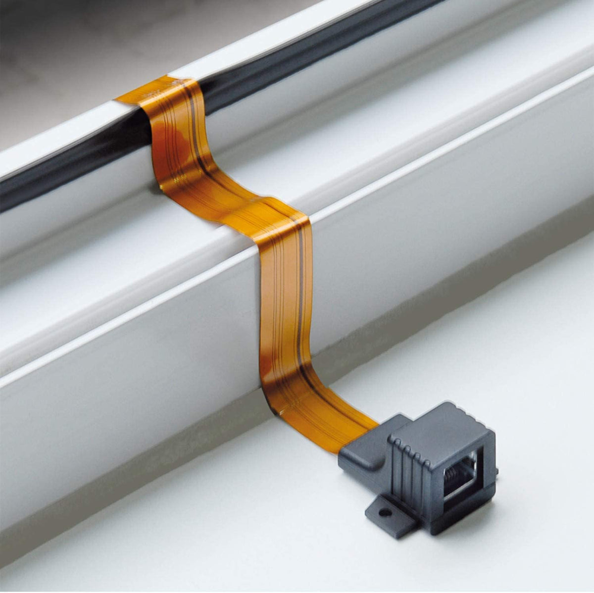 Superflaches LAN Kabel für Fenster &amp; Türen – RedStar24